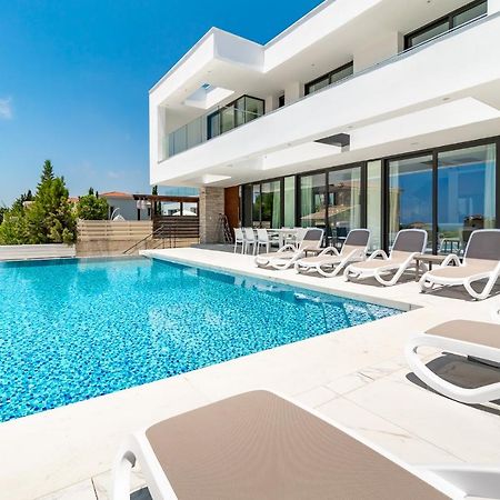 Villa Arsinoe By Ezoria Villas Coral Bay Extérieur photo